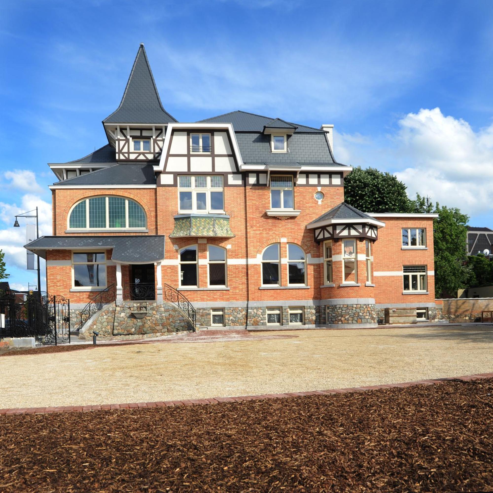 Charmehotel Villa Saporis Хаселт Екстериор снимка